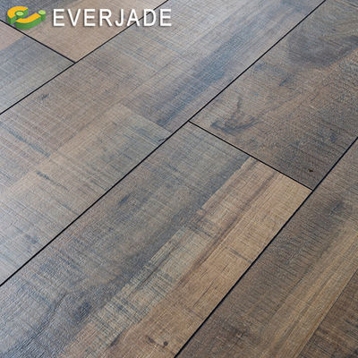 Actualice su hogar con suelos laminados impermeables en relieve para decorar la moda