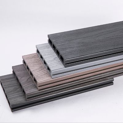 SGS Certified Composite WPC Decking con soporte técnico en línea y característica antirrot