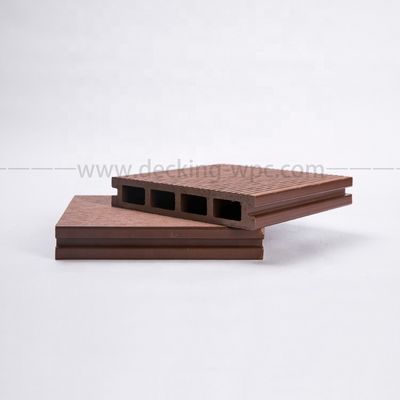SGS Certified Composite WPC Decking con soporte técnico en línea y característica antirrot