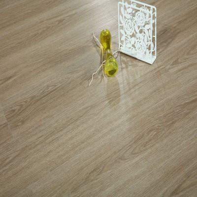 Unilin Click Lock SPC piso de color de madera plástico núcleo rígido de vinilo de tabla piso de 4 mm en interiores
