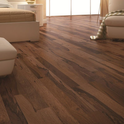 Actualice su dormitorio con el soporte técnico en línea de Herringbone Engineered Flooring