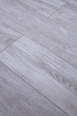 Proyecto de diseño gráfico Solución Capacidad Laminado Artens Laminado de madera