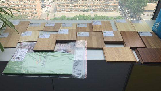 Suelos de bambú sólido para interiores con acabado carbonizado natural y madera de bambú pura al 100%