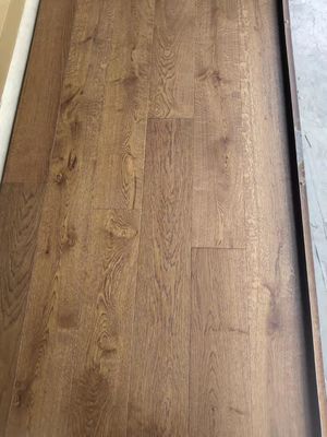 15 mm de diseño personalizado de ingeniería de suelo de madera sólida de madera sólida de teca de nuez de madera de roble
