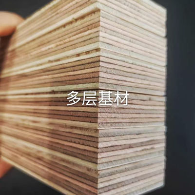 Piso de madera de ingeniería de múltiples capas 15 mm Plancha de roble de nuez para escaleras de dormitorio Instalar