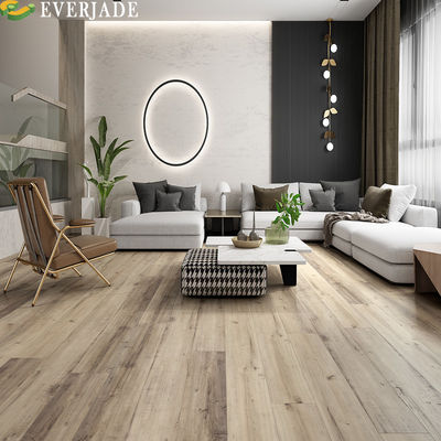 Más de 5 años 8 mm PVC piedra en polvo estilo de madera de lujo piso sistema de clic Unilin