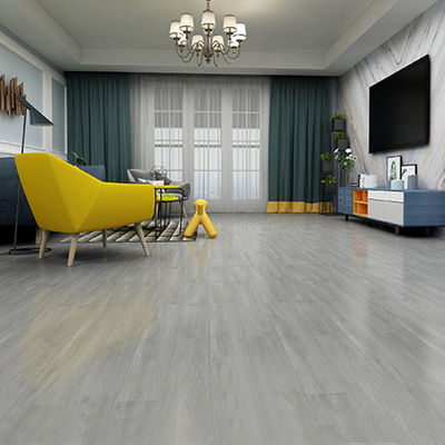 Moderno diseño resistente de madera real carilla de hierro de hueso de vinilo de suelo a un precio competitivo