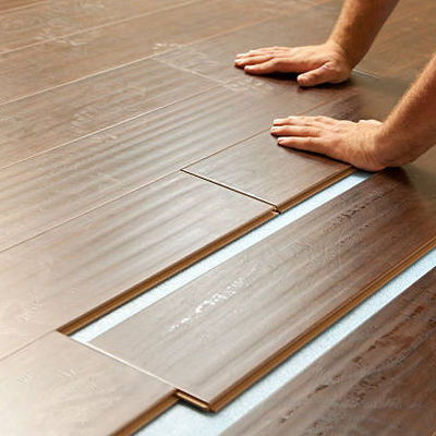 Tejas de piso laminadas de hueso de pez antiestáticas de U-Groove-V-Groove para sala de estar
