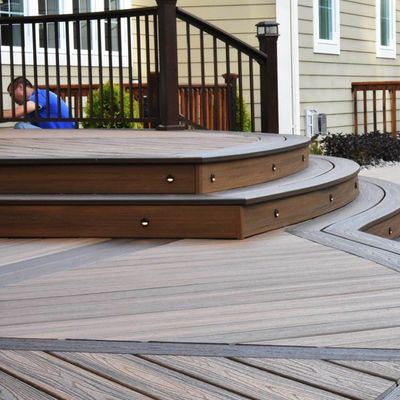 Suelos compuestos de madera y plástico para tableros de cubierta resistentes a los rayos UV y a la impermeabilización en gris plateado