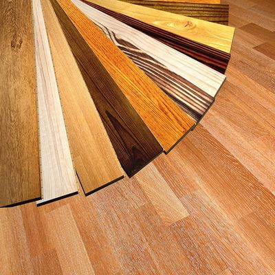 Piso interior SPC con recubrimiento de laca UV y fácil instalación del sistema Unilin Click