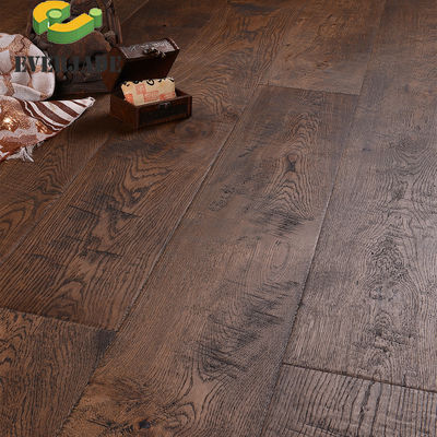 Moderno estilo de diseño de alambre cepillado roble ingeniería de suelo de madera con muestra gratuita