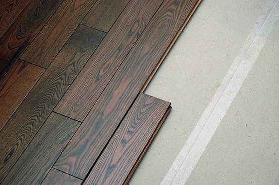8mm 10mm 12mm AC4 HDF superficie en relieve de suelo de madera laminada con y tecnología alemana