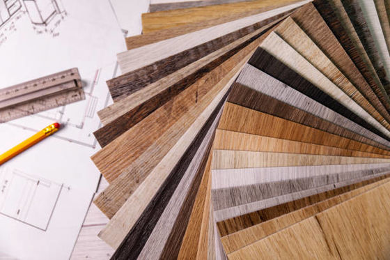 Fácil de mantener 7mm 8mm 12mm azulejos de vinilo de lujo para interiores modernos en estilo europeo