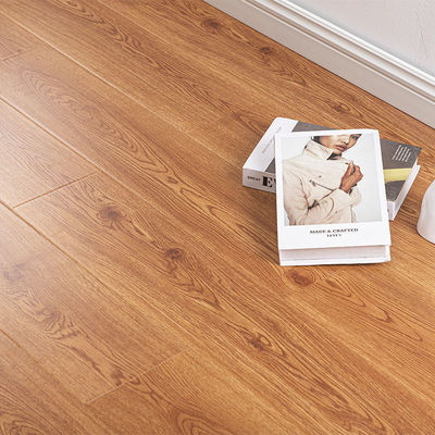 Ángulo derecho borde 8mm Click Lock EIR piso laminado alto brillante para el área de la sala de estar