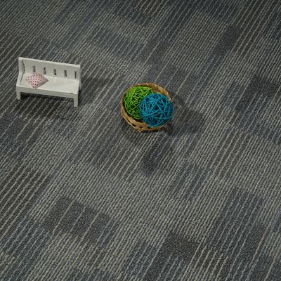 Casa Estilo de ocio Cerradura de grano de madera personalizada piso de vinilo piso de plástico SPC para interiores