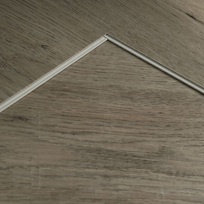 Casa Estilo de ocio Cerradura de grano de madera personalizada piso de vinilo piso de plástico SPC para interiores