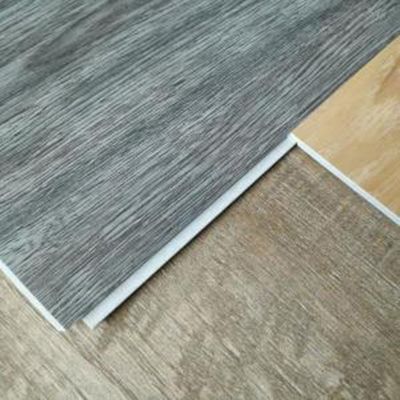 Los pisos de plástico de 4 mm-12 mm Spc/Lvt/Lvp/PVC/Vinyl Plank/Roll/Sheet con certificado CE