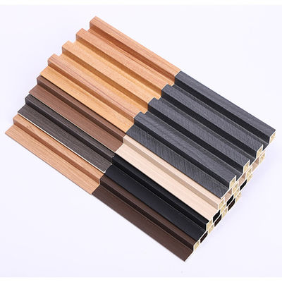 Silenos resistentes a la corrosión para decoración interior en Linyi PVC UPVC Panel de pared WPC