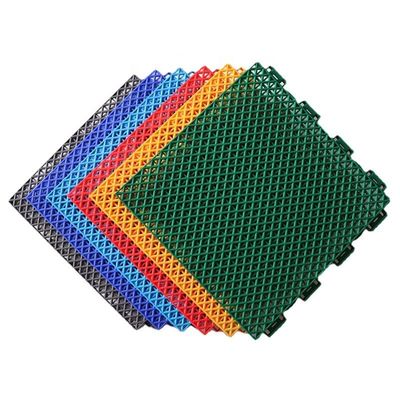 Tapicería de plástico para jardín de infantes con suelo suspendido en colores personalizados
