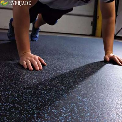 85% Granulados SBR 15% Granulados EPDM Eva Gimnasio Plancha de alfombra para garaje / suelos de caucho subterráneos