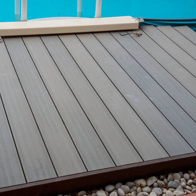 Decking en relieve 3D de WPC reciclable para jardines sostenibles