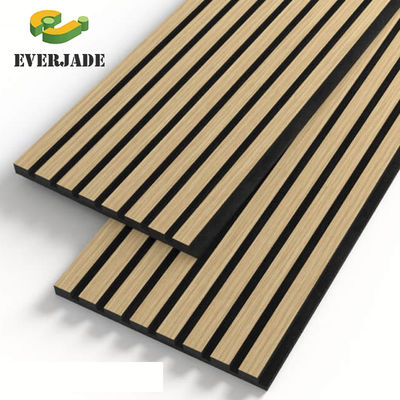 Tecnología de roble y nuez Veneer de madera de madera PET Panel de pared absorbente de ruido de madera panel acústico de pizarra