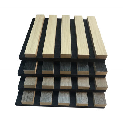 Tecnología de roble y nuez Veneer de madera de madera PET Panel de pared absorbente de ruido de madera panel acústico de pizarra