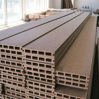 Techo exterior impermeable Patio Techo de madera de plástico compuesto suelo exterior