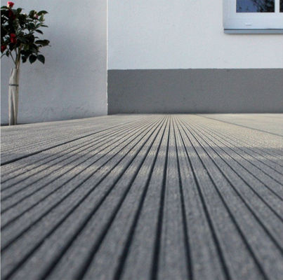Techo exterior impermeable Patio Techo de madera de plástico compuesto suelo exterior